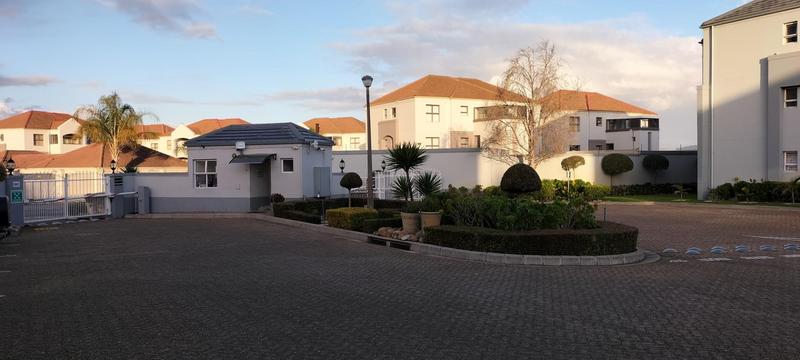 2 Bedroom Property for Sale in Vredekloof Western Cape